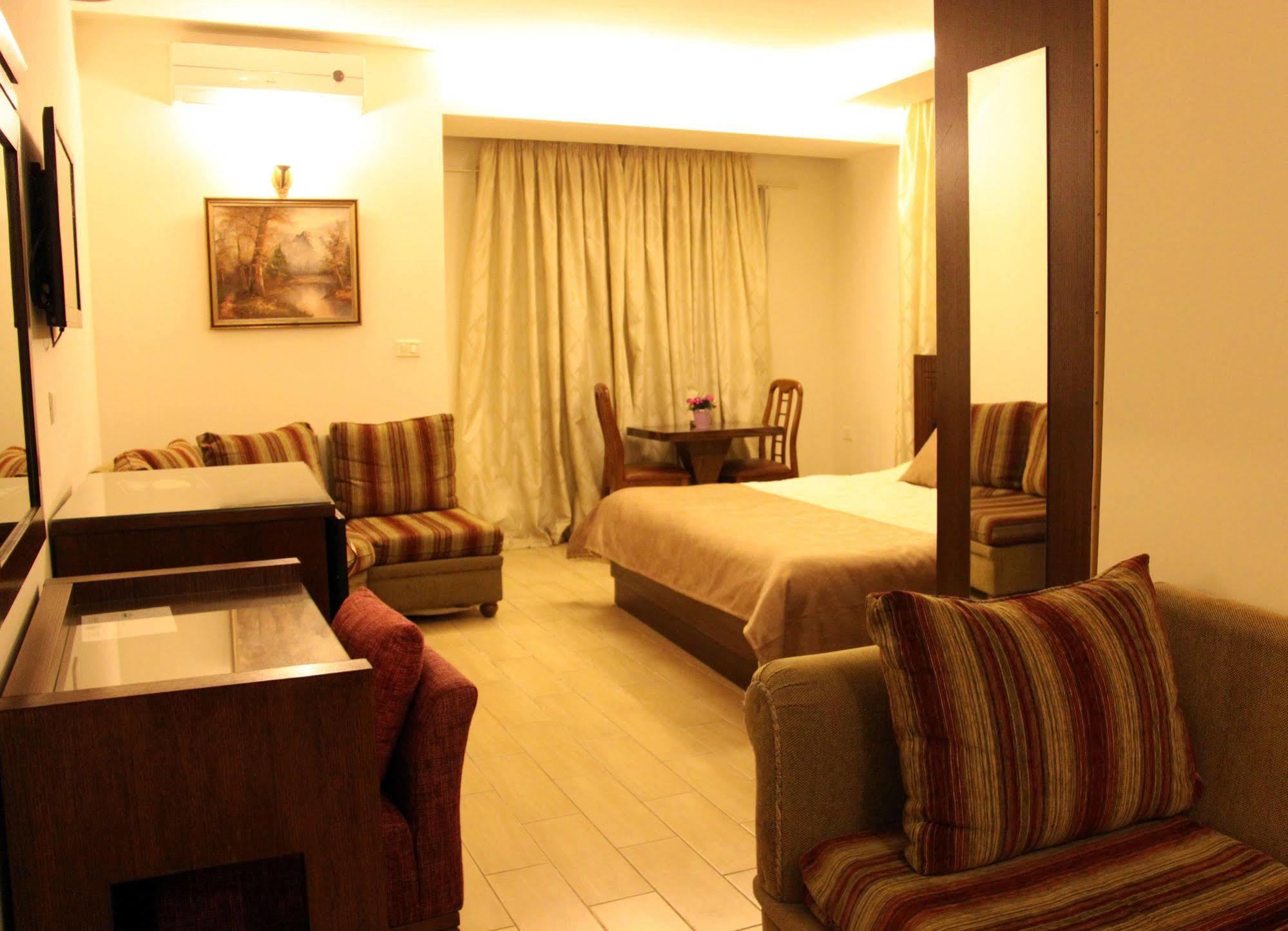 Lamedina Hotel & Resort Jounieh Kültér fotó